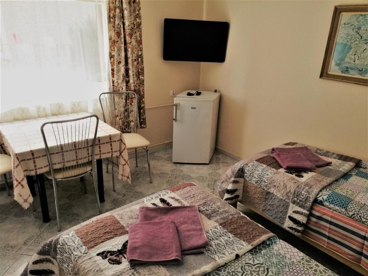 Pokoje Goscinne Zenon Nogal Świnoujście Exterior foto